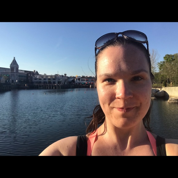 Meet your Posher, Catherine - Picture 4 of 7